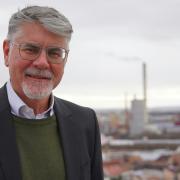 Rainer Kleedörfer ist Prokurist beim Energieversorger N-Ergie in Nürnberg und berät Kommunen bei der Wärmewende und beim Wasserstoffausbau.