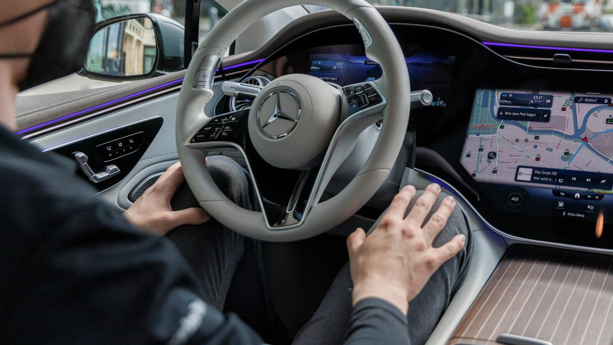 #Auto: Mercedes startet Systemverkauf zum automatisierten Fahren