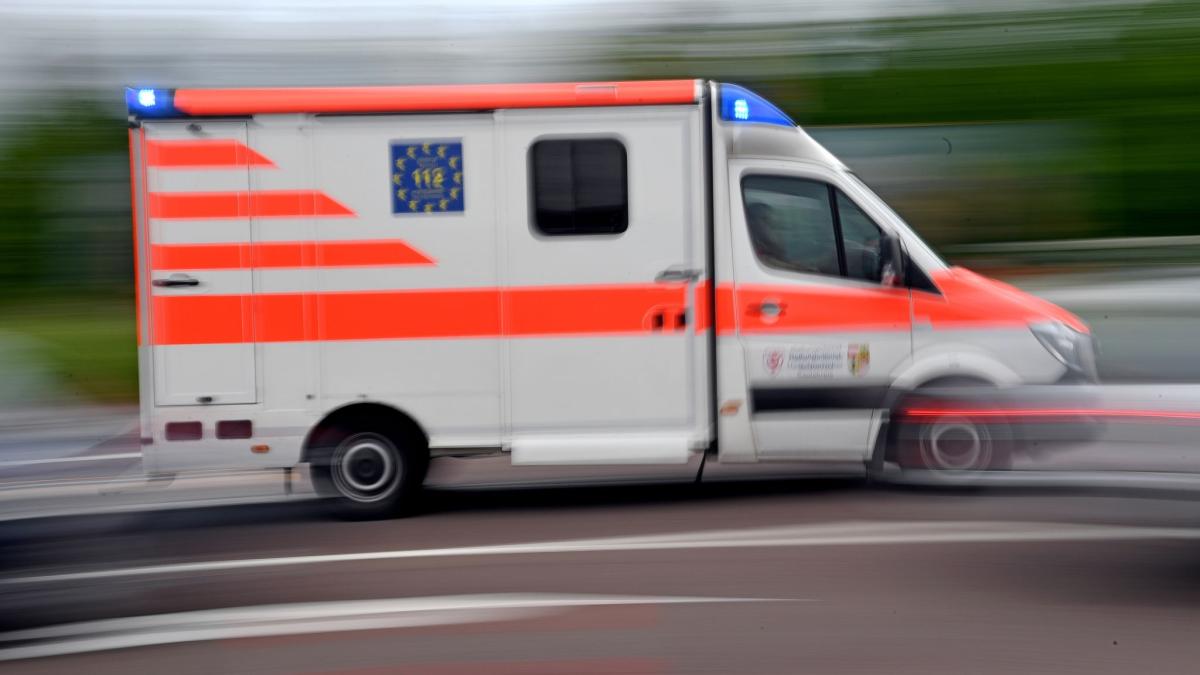#Ravenstein: Zwei verletzte Lastwagenfahrer bei Unfall auf A81