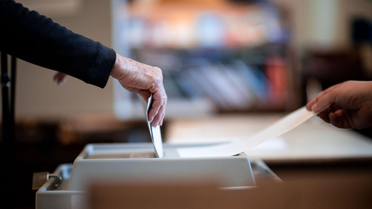 #Türkheim: Bürgermeisterwahl in Türkheim: Wahlbenachrichtigungen landeten auf dem Müll
