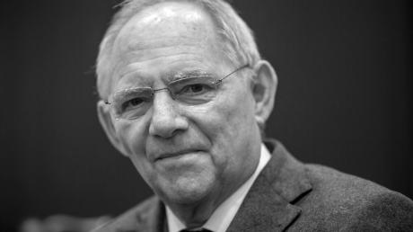 Wolfgang Schäuble (CDU), ehemaliger Bundesfinanzminister, während eines Interviews in Berlin.