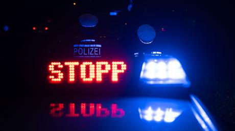 Die Polizei hat am späten Mittwochabend in Eresing eine betrunkene Autofahrerin gestoppt.