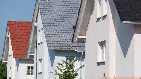 In Tussenhausen können zukünftig junge Familien bauen. Der Gemeinderat hat hierfür den Weg frei für den Bebauungsplan gemacht.