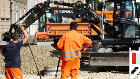 Die Diskussion über die Abschaffung der Straßenausbaubeiträge sorgt derzeit für ein heilloses Durcheinander in Bayerns Rathäusern.