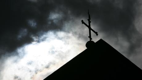 Der sexuelle Missbrauch in der katholischen Kirche wird auch von einer Günzburger Professorin untersucht.