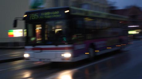 Wegen Kartellverdachts ist die Busbranche ins Zwielicht geraten. Derzeit läuft ein Prozess gegen sechs Angeklagte in Augsburg.