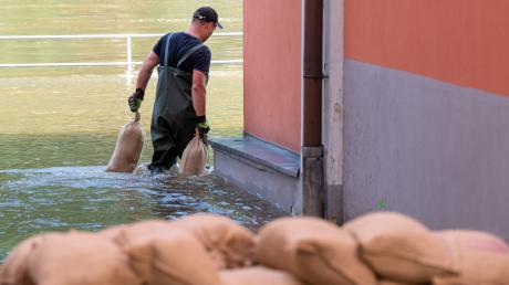 Hochwasser wird in Bayern immer mehr zum Problem. 	