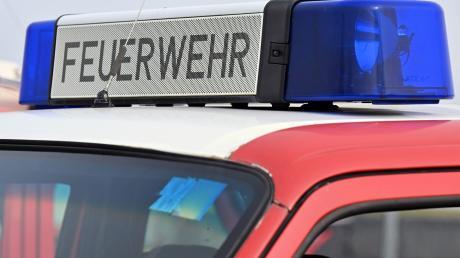 Die Feuerwehren aus Senden und Wullenstetten waren mit 32 Kräften in der Hudlerstraße im Einsatz.