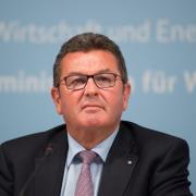 Franz Josef Pschierer (CSU), ehemaliger Wirtschaftsminister, tritt aus der CSU aus.