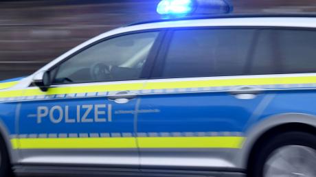 Die Polizei befand sich bei einem Einsatz in Augsburg-Haunstetten, als dort ein Unfall passierte.