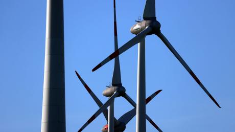 Im Gemeindegebiet von Balzhausen gelten zwei Bereiche als geeignet für Windkraftanlagen.