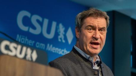 Markus Söder, CSU Parteivorsitzender, nimmt nach der Vorstandssitzung der CSU an einer Pressekonferenz teil.