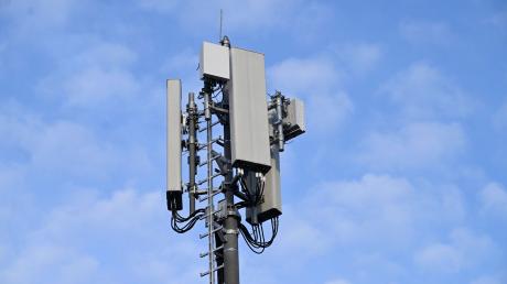 In Oettingen müssen Telekomkunden rund um den Standort am Grafenfeld mit Einschränkungen beim mobilen Telefonieren rechnen. 