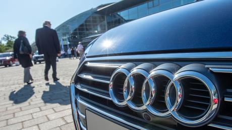 Am Arbeitsgericht Ingolstadt klagt ein Betriebsrat gegen Audi. Er möchte eine höhere Eingruppierung beim Gehalt erreichen.