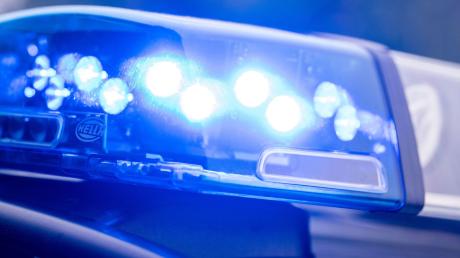 Die Polizei berichtet von einem Fall von Sachbeschädigung in Horgauergreut. 