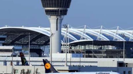 Der Flughafen in München wächst - und beharrt auf eine dritte Startbahn. 