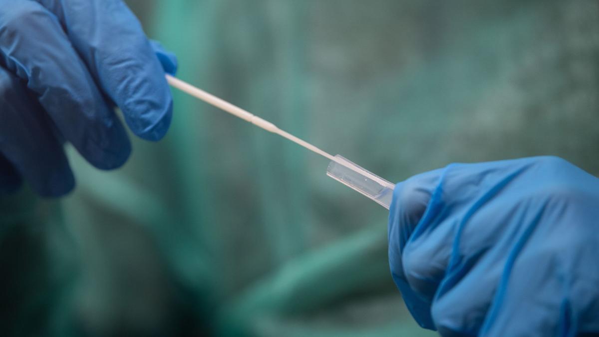 #Augsburg: Labor überlastet: Augsburger müssen länger auf PCR-Ergebnisse warten