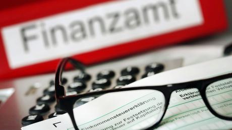 Das Finanzamt Memmingen-Mindelheim braucht im Durchschnitt 43,7 Tage für die Bearbeitung einer Steuererklärung.