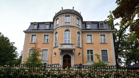 Die im Jahr 1914 erbaute Villa Kellermann am Heiligen See in der Potsdamer Mangerstraße.
