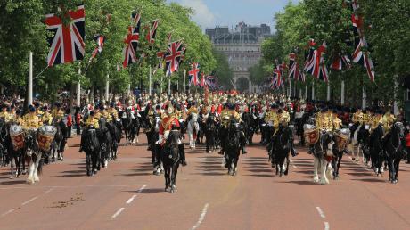Am Samstag wurde in London der Geburtstag von Queen Elizabeth II. mit einer Militärparade gefeiert.