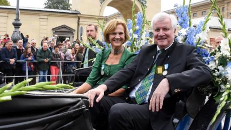 Der ehemalige bayerische Ministerpräsident Horst Seehofer (CSU) und seine Frau Karin.