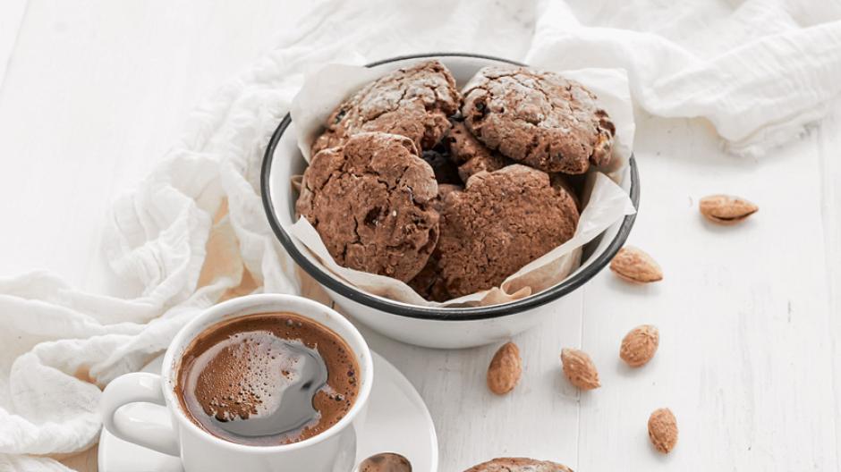 Hier finden Sie ein Rezept für Marzipan-Mandel-Cookies.