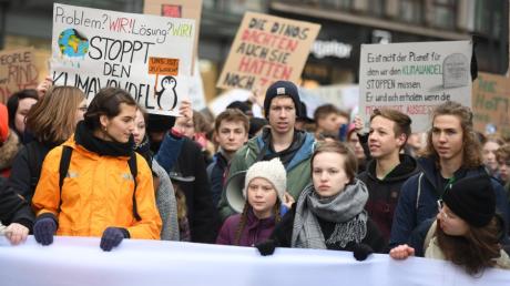 Klimaaktivistin Greta Thunberg ist am 1. März erstmals für einen Schulstreik für mehr Klimaschutz nach Deutschland gekommen.