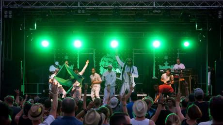Das Festival "Reggae in Wulf" ist eine von zahlreichen Veranstaltungen, die 2024 in und um Aichach und Friedberg zum Feiern unter freiem Himmel einladen.