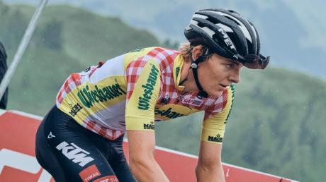 Mit Georg Zimmermann will sich ein Radfahrer aus der Region Augsburg in der Profiszene einen Namen machen. Zunächst muss er sich in seinem polnischen Team CCC behaupten.