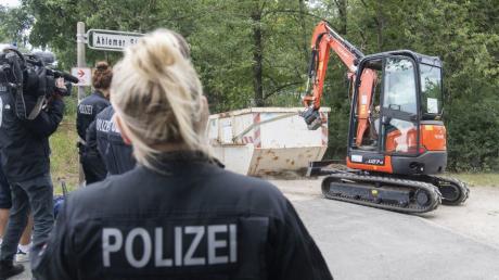 Ende Juli suchte die Polizei in einer Kleingartenanlage bei Hannover nach Spuren. 