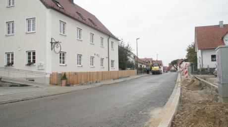Der Ausbau der Blumenthaler-Straße in Klingen ist bald weitgehend abgeschlossen. Im nächsten Jahr muss allerdings noch die Anknüpfung an die Fuggerstraße erfolgen.