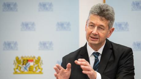 Der bayerische Kultusminister Michael Piazolo.