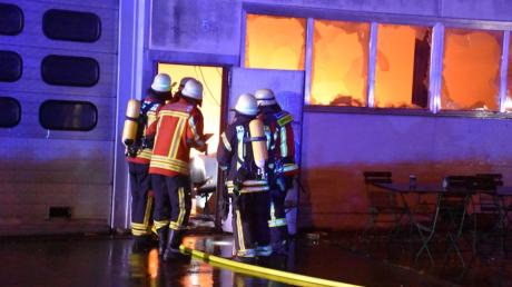 In Hiltenfingen hatte es in der ehemaligen Zahnradfabrik Haugg gebrannt. Das Verfahren gegen einen Verdächtigen wurde jetzt eingestellt. 