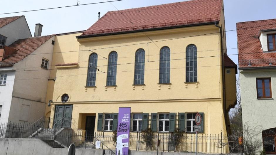Die ehemalige Synagoge in Kriegshaber wurde 2014 als zweiter Standort des jüdischen Museums Augsburg-Schwaben für Besucherinnen und Besucher zugänglich gemacht.