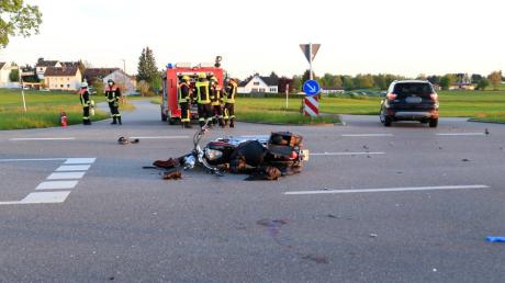 Ein Motorradfahrer wurde bei einem Unfall bei Wollishausen am Wochenende lebensgefährlich verletzt.