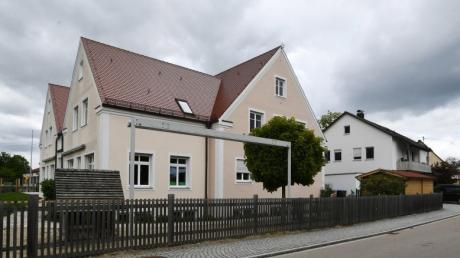 Die Erweiterung des Kindergartens Pusteblume  Ellgau gehört zu den großen Posten im Ellgauer Haushalt 2021. Die Kinder ziehen zusätzlich in den benachbarten Bau.