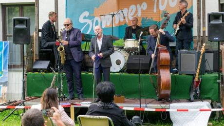 Mit den Mojo Six kommt zum ersten Mal Swing und Boogie in den Luitpoldpark. Im vergangenem Jahr spielte die Formation im Rathausgarten. 
