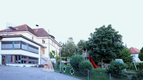 Der alte Kindergarten in Konzenberg soll renoviert und umgebaut werden. Möglicherweise könnte dies teurer werden als ursprünglich geplant.