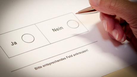 Beim Bürgerentscheid zu einem möglichen Paketzentrum in Weichering hat die Mehrheit mit "Ja" gestimmt.