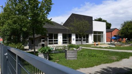 In den Sommerferien wird der Katholische Kindergarten St. Georg in Westendorf zur Baustelle. 750.000 Euro werden in den Ausbau investiert.