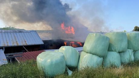 In Deisenhausen ist am Montagnachmittag ein Landwirtschaftliches Gebäude in Brand geraten. Jetzt steht die Ursache für das Feuer fest.