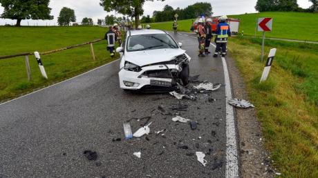 Ein schwerer Unfall hat sich am Montagvormittag zwischen Apfeldorf und Rott ereignet.