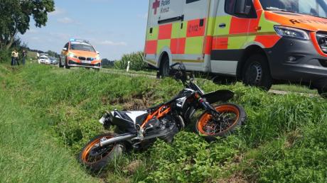 Am 25. August überschlug sich eine 20-Jährige mit ihrem Motorrad bei Obergriesbach. Nun ist die junge Frau gestorben.