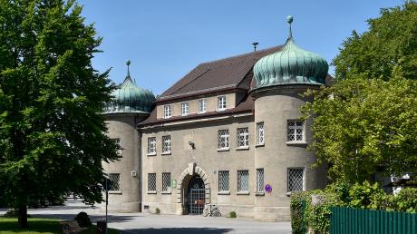 Die Justizvollzugsanstalt am Rand der Landsberger Innenstadt wurde zwischen 1904 und 1908 gebaut. 