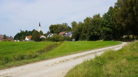 Ganz idyllisch durch das Ellerbachtal soll auf bestehenden Feldwegen der Radweg von Hausen nach Waldstetten hineinführen. 