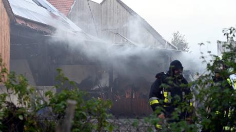 In Baiershofen steht eine Scheune in Brand.