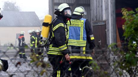 Im Einsatz waren beim Brand in Baiershofen unter anderem auch Atemschutzträger der Zusmarshauser Feuerwehr und der Feuerwehr aus Altenmünster..