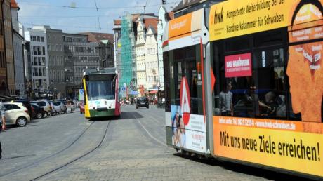 Bürgerinnen und Bürger haben viele Ideen für die künftige Nutzung der Maximilianstraße. So wünschen sich einige, dass dort wieder Straßenbahnen fahren.