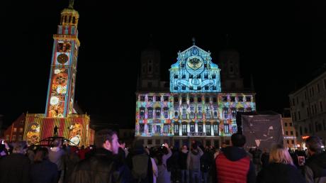 Wegen "Shopping Night" und "Light Night" werden am kommenden Wochenende wieder Tausende Menschen in der Augsburger Innenstadt erwartet. Dadurch kommt es zu Verkehrsbehinderungen.