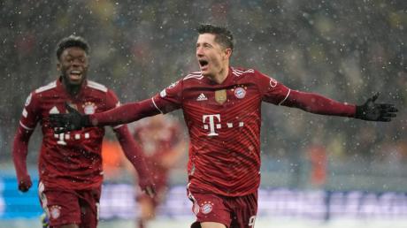 Robert Lewandowski und der FC Bayern München treffen am Wochenende auf Bielefeld.